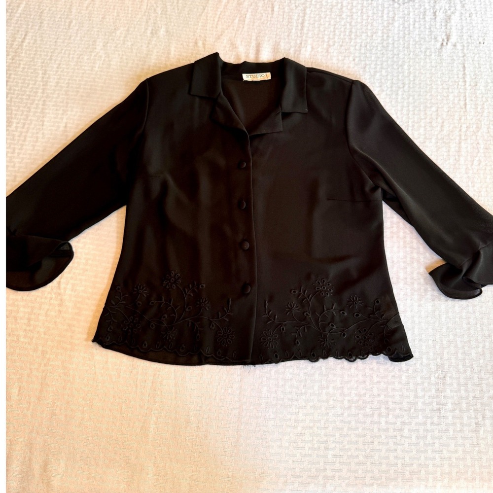 Studio I Vintage Black Eyelet Embroidered Scallop Hem Ruffle Cuff Blouse Size 12